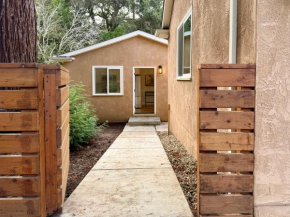 Chic and Petite 1-Bedroom ADU with Private Entrance in peaceful Orinda